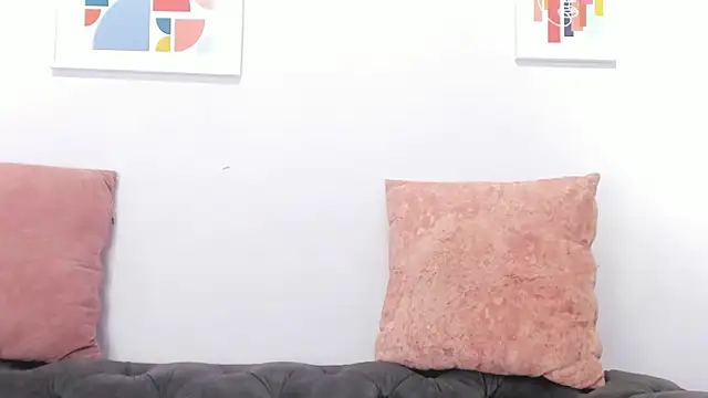 miss soffi  online show from 01-09-25, 12:09