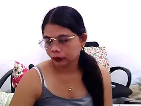 Snapshot of pinay_milfxx chatting on 02-21-25, 11:54 pinay milfxx online show from 02-21-25, 11:54