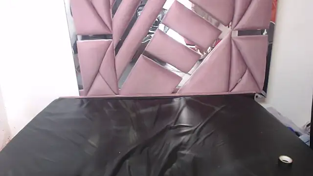 morenahott1 online show from 10-31-25, 11:55