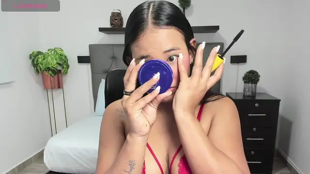 Snapshot of isabella_florez chatting on 01-28-25, 12:22 isabella florez online show from 01-28-25, 12:22