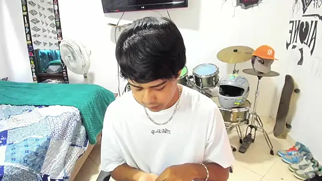 Zack falcon online show from 03-04-25, 08:49