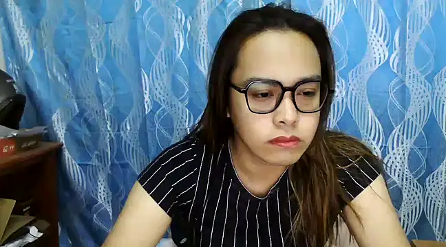 Your PrettyGirlxxx online show from 03-21-25, 11:34