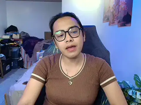 Your PrettyGirlxxx online show from 05-10-26, 11:15
