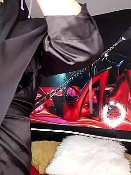 Hana    online show from 03-04-26, 11:44