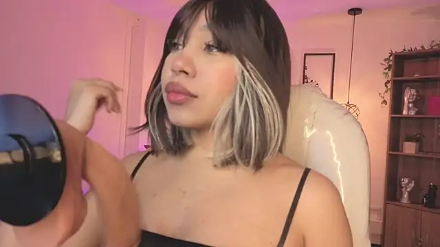 Snapshot of Olivia_ds chatting on 09-21-25, 04:47 Olivia ds online show from 09-21-25, 04:47