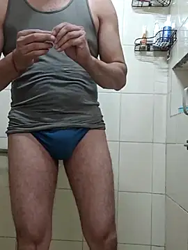 Snapshot of Desi_Rider_Aadi chatting on 11-16-25, 08:20 Desi Rider Aadi online show from 11-16-25, 08:20