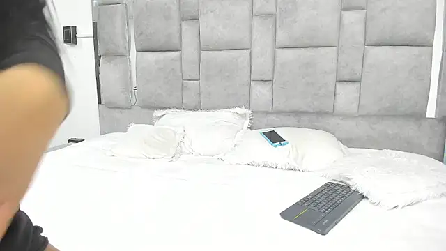 Candy And Andy  online show from 03-15-25, 01:52