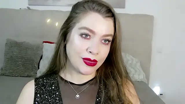 Snapshot of PetersEmily chatting on 12-08-24, 06:28 PetersEmily online show from 12-08-24, 06:28