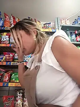 Snapshot of naugtyqueen chatting on 03-14-25, 05:46 naugtyqueen online show from 03-14-25, 05:46