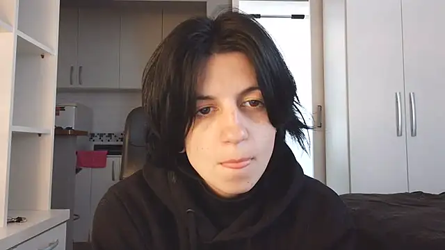 Snapshot of kyslrana chatting on 06-15-26, 05:15 kyslrana online show from 06-15-26, 05:15
