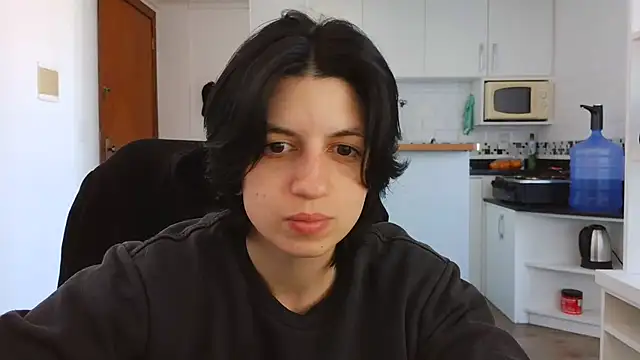 Snapshot of kyslrana chatting on 06-27-26, 04:34 kyslrana online show from 06-27-26, 04:34