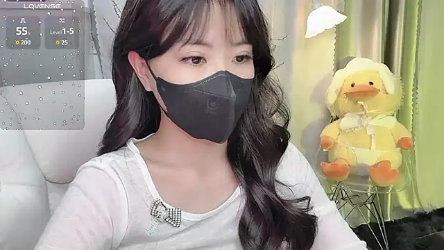 Snapshot of Mya_Lee chatting on 01-21-25, 02:37 Mya Lee online show from 01-21-25, 02:37