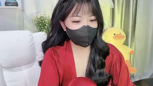 Snapshot of Mya_Lee chatting on 02-10-25, 07:28 Mya Lee online show from 02-10-25, 07:28