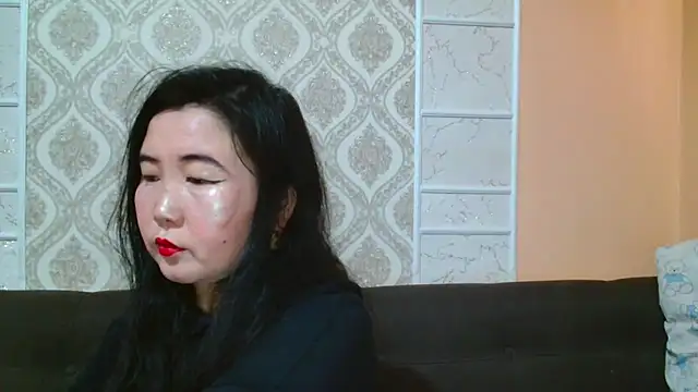 Snapshot of Bet_Lu chatting on 01-29-25, 04:26 Bet Lu online show from 01-29-25, 04:26