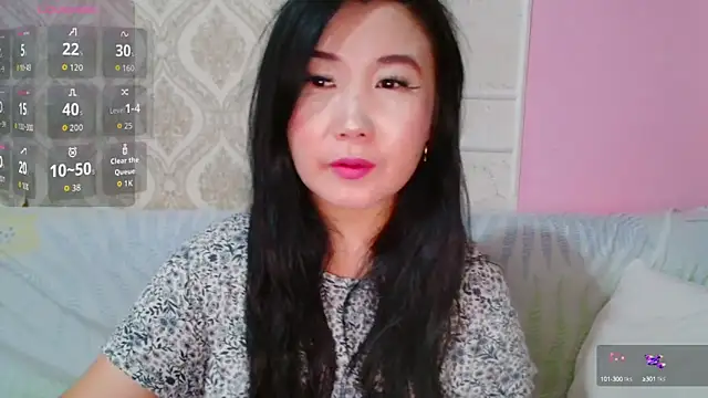 Snapshot of Bet_Lu chatting on 09-26-25, 06:28 Bet Lu online show from 09-26-25, 06:28