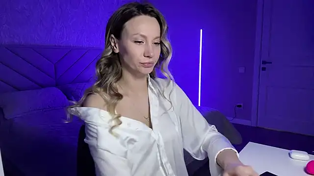 Alice Wonders online show from 02-07-25, 11:13