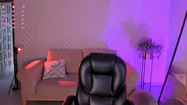 RoseFerrera online show from 01-18-25, 08:30