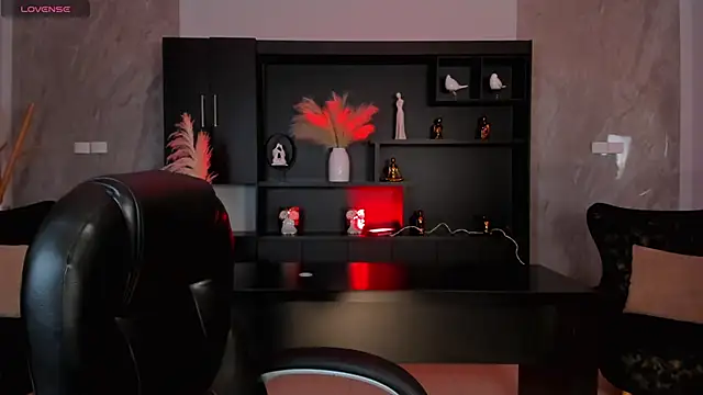 RoseFerrera online show from 03-02-25, 11:50