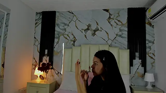 lulumars online show from 02-14-25, 04:04