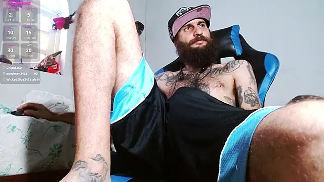 Snapshot of Tatted21xxx chatting on 05-24-26, 04:45 Tatted21xxx online show from 05-24-26, 04:45