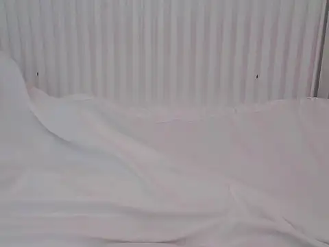 RealLittleRedRidingHood online show from 10-08-25, 11:52