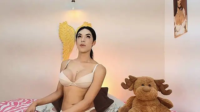 salome Collins 1 online show from 11-06-25, 12:11