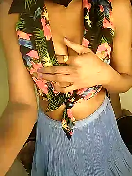 Snapshot of Indian-Squirt chatting on 01-29-25, 02:40 Indian-Squirt online show from 01-29-25, 02:40