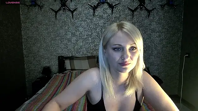 annagreeneyess online show from 04-29-26, 02:21