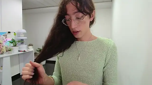 Snapshot of NicoleCortez chatting on 12-15-24, 04:07 NicoleCortez online show from 12-15-24, 04:07