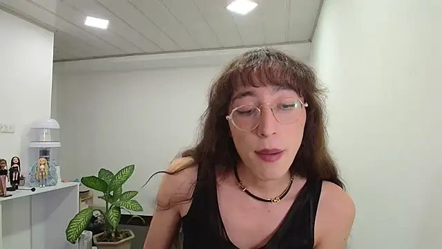 Snapshot of NicoleCortez chatting on 02-01-25, 02:37 NicoleCortez online show from 02-01-25, 02:37