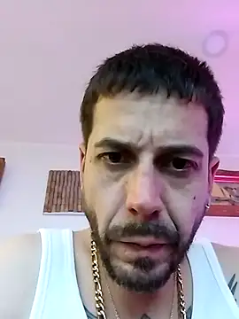 LoGaNfree88 online show from 03-25-26, 01:11