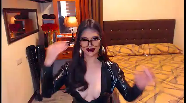 EXTREMELYDOM online show from 12-21-24, 06:30