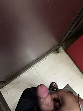 indianhardcore876 online show from 02-19-25, 03:16