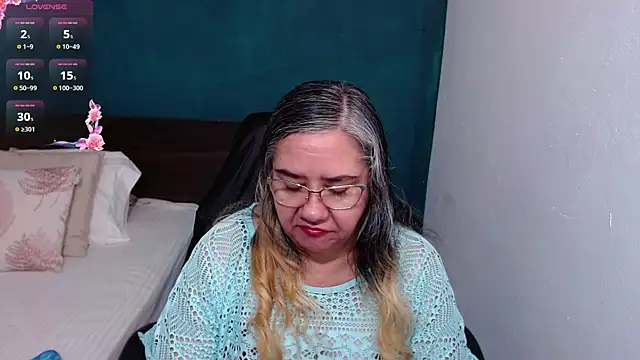 scaelettdubois online show from 09-21-25, 09:05