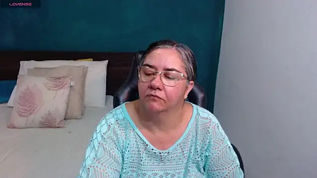 scaelettdubois online show from 02-13-26, 03:13