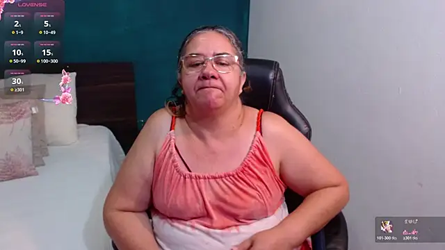 scaelettdubois online show from 02-17-26, 01:24