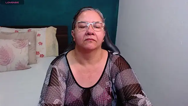 scaelettdubois online show from 02-26-26, 01:48