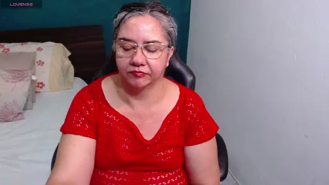 scaelettdubois online show from 03-08-26, 02:04