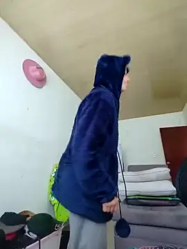 Snapshot of sexymarilyncolombia chatting on 02-03-25, 03:17 sexymarilyncolombia online show from 02-03-25, 03:17