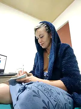 Snapshot of sexymarilyncolombia chatting on 03-16-25, 04:30 sexymarilyncolombia online show from 03-16-25, 04:30