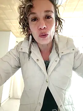 Snapshot of sexymarilyncolombia chatting on 09-23-25, 01:47 sexymarilyncolombia online show from 09-23-25, 01:47