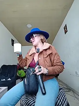 Snapshot of sexymarilyncolombia chatting on 02-08-26, 01:47 sexymarilyncolombia online show from 02-08-26, 01:47