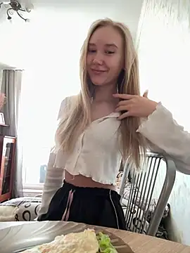 MariaTull online show from 03-13-26, 06:31