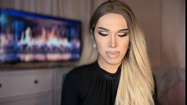 Ts glamxxxx online show from 04-10-26, 11:26