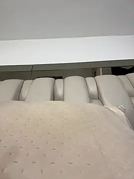 ALISSON FOXXX1 online show from 01-09-26, 10:55