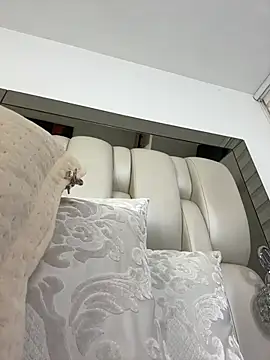 ALISSON FOXXX1 online show from 01-14-26, 10:58