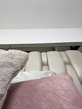 Snapshot of ALISSON_FOXXX1 chatting on 02-07-26, 10:57 ALISSON FOXXX1 online show from 02-07-26, 10:57