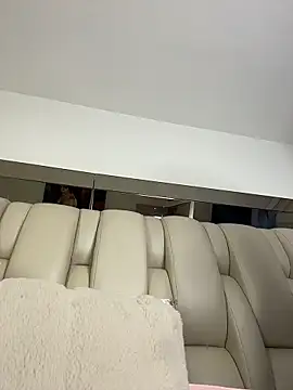 Snapshot of ALISSON_FOXXX1 chatting on 02-18-26, 10:50 ALISSON FOXXX1 online show from 02-18-26, 10:50