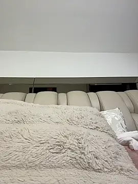 Snapshot of ALISSON_FOXXX1 chatting on 02-21-26, 12:00 ALISSON FOXXX1 online show from 02-21-26, 12:00