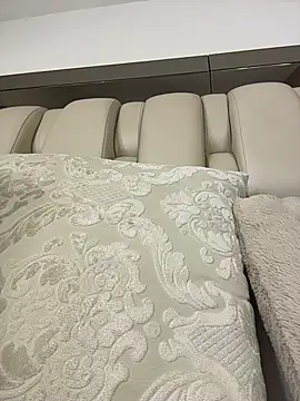 Snapshot of ALISSON_FOXXX1 chatting on 02-27-26, 10:54 ALISSON FOXXX1 online show from 02-27-26, 10:54